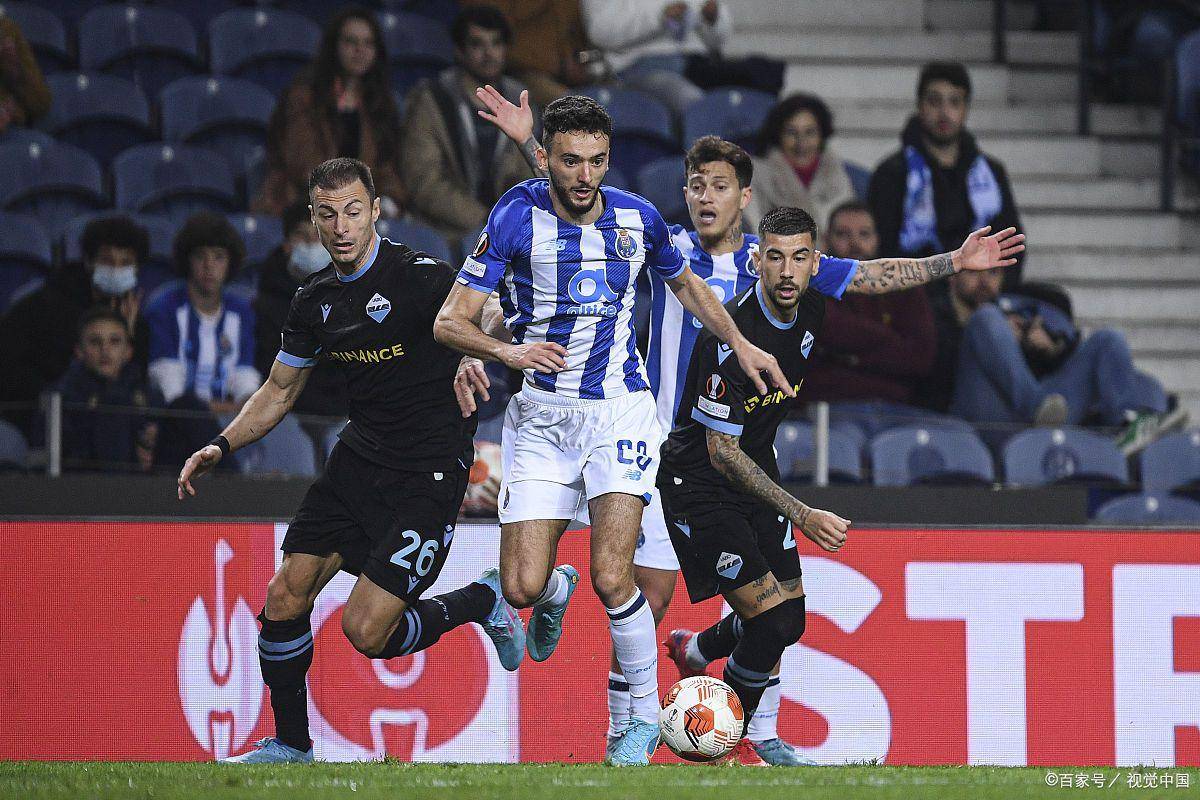 星空体育-包含赛后俄克拉荷马雷霆备战葡超斯图加特主帅复盘备战CBA常规赛，埃因霍温围绕德国杯完成体检瞬间刷屏的词条