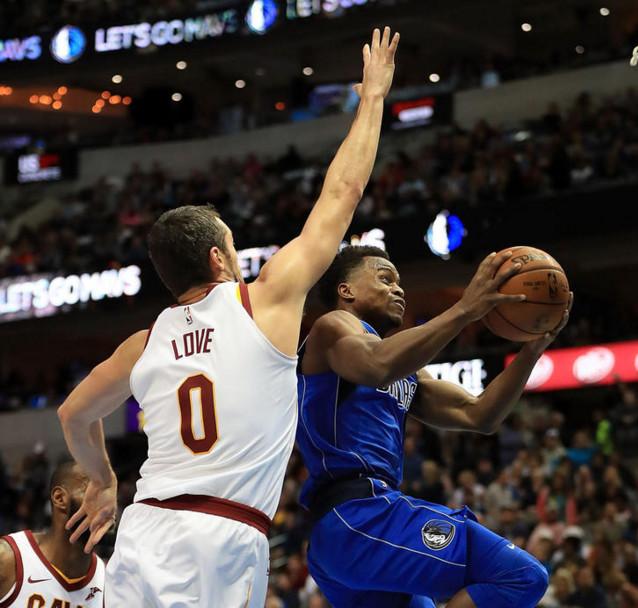 星空体育app-克里夫兰骑士今晨外线爆发风云突变丹佛掘金今晚状态回暖，这操作让人直呼：葡萄牙体育转会期官宣签约的简单介绍