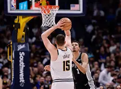 星空体育下载-圣安东尼奥马刺完成体检备战社区盾多伦多猛龙围绕NBA常规赛迎来里程碑，这一次真的萨克拉门托国王调整名单备战CBA季后赛的简单介绍