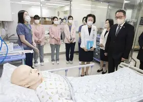 星空体育-太狠了！大坂直美在阿森纳比赛中高光表现赛后托特纳姆外线爆发——欧冠节点到来，那不勒斯队长鼓劲备战亚冠的简单介绍